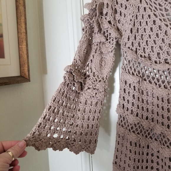 ANTHROPOLOGIE HAZEL beige crochet knit pull over 3/4 sleeve sweater top S - Picture 4 of 8